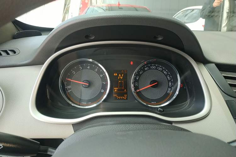 Used Chevrolet Sail 2015 Sail 3 1.3L AMT Ideal Edition