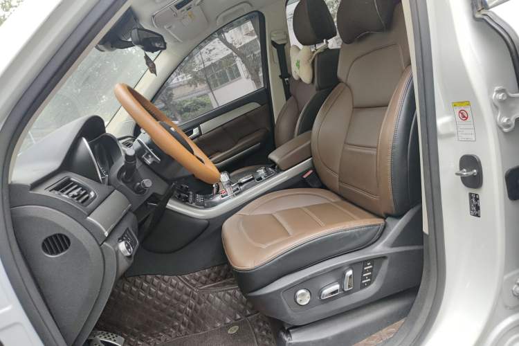 Used Haval H8 2017 2.0T Gasoline 4x4 Smart Enjoyment Version