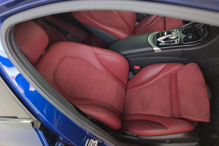 Used Mercedes-Benz C-Class 2017 Restyled C 200 Sport Edition Right Front Seat