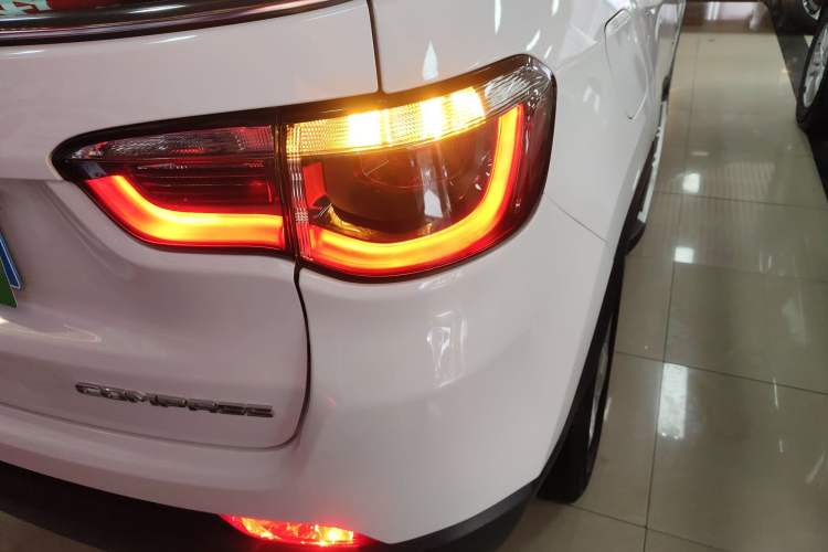 Used Jeep Compass 2020 220T Automatic Leading Edition