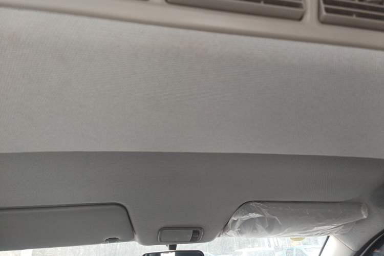 Used Wuling Hongguang New Energy 2025 Extended-Range Hybrid 50 km Standard Version Headliner