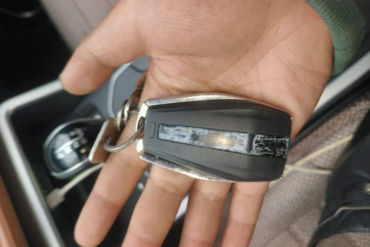 Used Geely Auto Vision X6 2020 1.4T CVT Asian Games Edition
