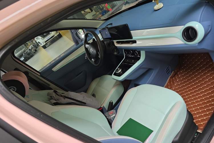 Used Dongfeng NAMMI EX1 2023 PRO Light Wind Edition Lightning Model Right Front Seat