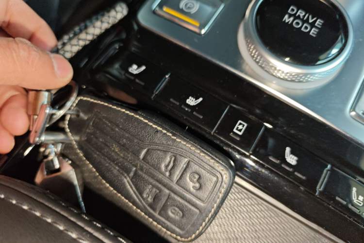 Used Hongqi HS5 2019 2.0T Smart Connect Flagship Edition