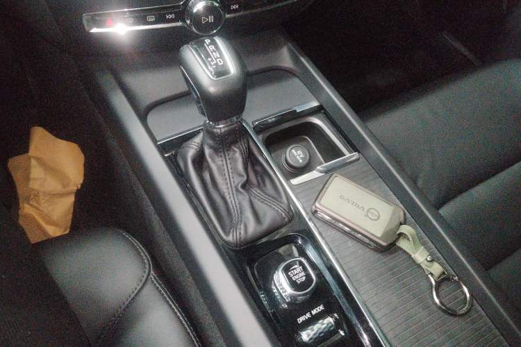 Used Volvo S60 2021 T4 Zhiyi Luxury Edition
