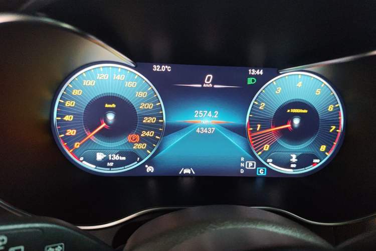 Used Mercedes-Benz GLC 2021 GLC 300 L 4MATIC Dynamic Model Instrument Cluster