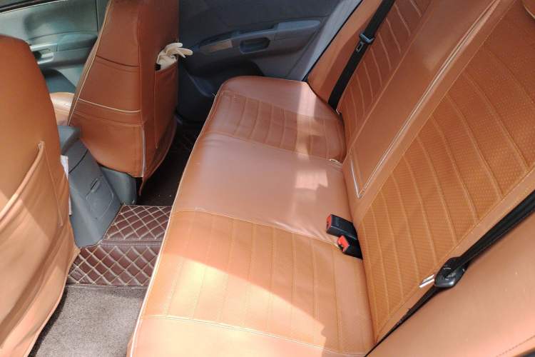 Used Geely Auto Classic Emgrand 2012 Sedan 1.5L Manual Standard Model Left Rear Seat