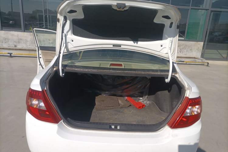 Used BYD F3 2014 1.5L Automatic Luxury Model
