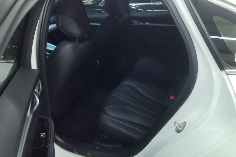 Used Geely Auto Preface 2025 Dongfang Yao 1.5TD Fuyao Edition
