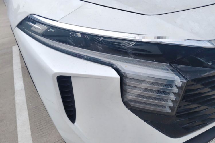 Used Venucia V 2021 260T Idol Edition
