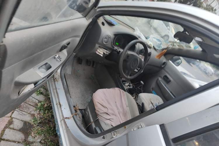 Used Wuling Hongguang 2014 1.2L Base Model China IV
