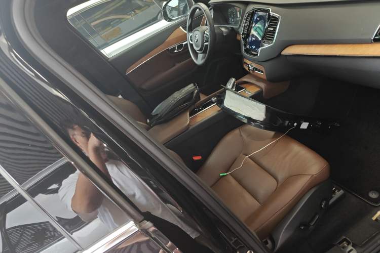 Used Volvo XC90 2022 B6 Zhiyi Luxury Edition 7-Seater