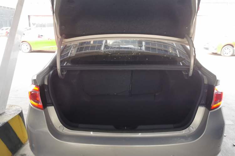 Used Fiat Viaggio 2012 1.4T Automatic Enjoyment Edition
