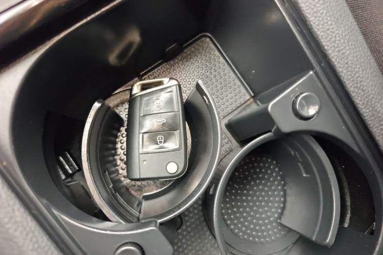 Used Volkswagen Sagitar 2019 200TSI DSG Comfort Version China VI Standard Vehicle Key