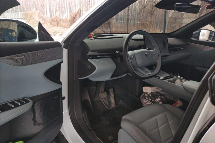 Used Deepal S05 2024 200Max Range-Extended Long-Range Version
