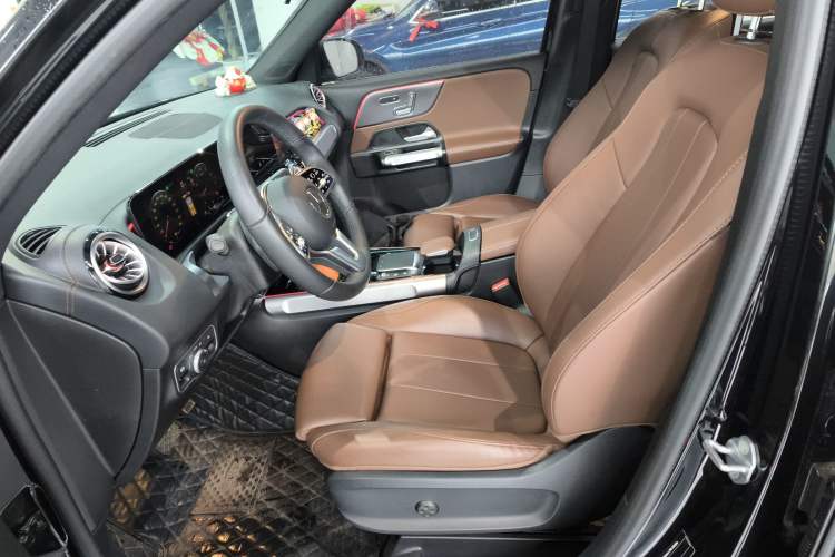 Used Mercedes-Benz GLB 2023 GLB 220 Fashion Model
