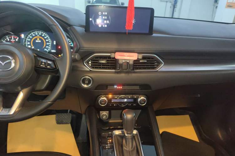 Used Mazda CX-5 2024 2.0L Automatic Two-Wheel Drive ZhiShang Version Audio And AC Panel