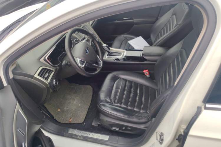 Used Ford Mondeo 2013 2.0L GTDi 200 Fashion Edition
