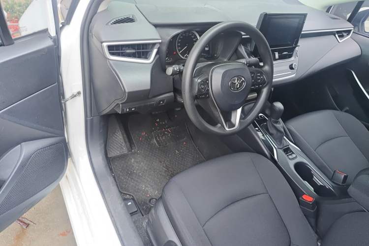 Used Toyota Corolla 2022 Dual-Motor 1.8L E-CVT Pioneer Edition
