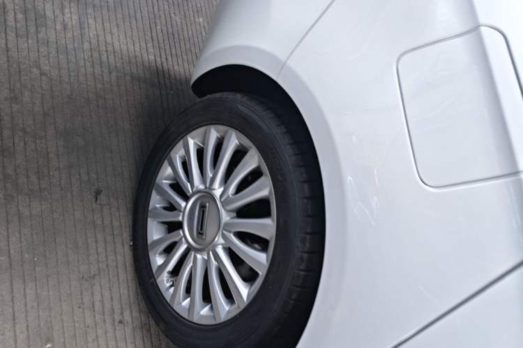 Used Qoros 3 2016 Sedan 1.6T Automatic ZhiZhen Model
