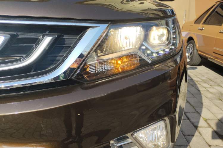 Used Geely Auto Vision X6 2016 1.8L Manual Luxury Model