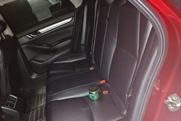 Used Honda Accord 2018 Rui Hybrid 2.0L Rui Ling Edition China VI
