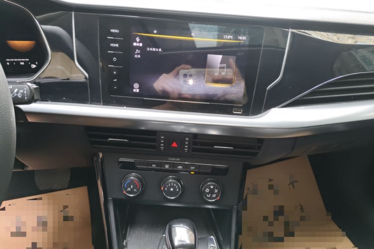 Used Volkswagen Passat 2022 280TSI Business Edition Audio And AC Panel