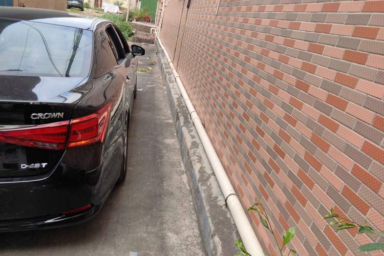 Used Toyota Crown 2015 2.0T Fashion Edition