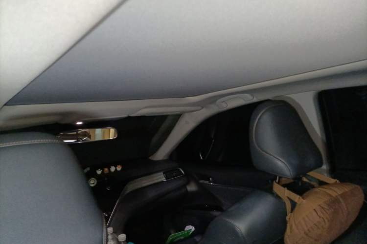 Used Toyota Camry 2019 Dual-Engine 2.5 HG Luxury Edition China V Standard Headliner