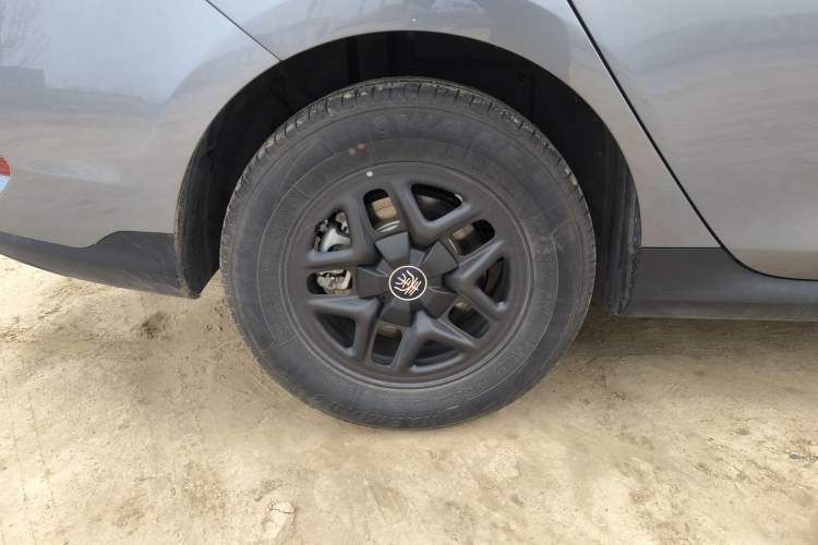 Used BYD Qin PLUS 2025 DM-i Smart Drive 55KM Leading Model
