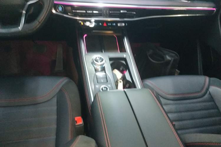 Used Ford Explorer 2023 EcoBoost 285 4x4 ST-LINE 6-Seater