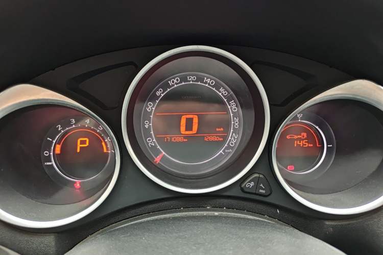 Used Citroen C4L 2015 1.8L Automatic Prestige Edition Instrument Cluster