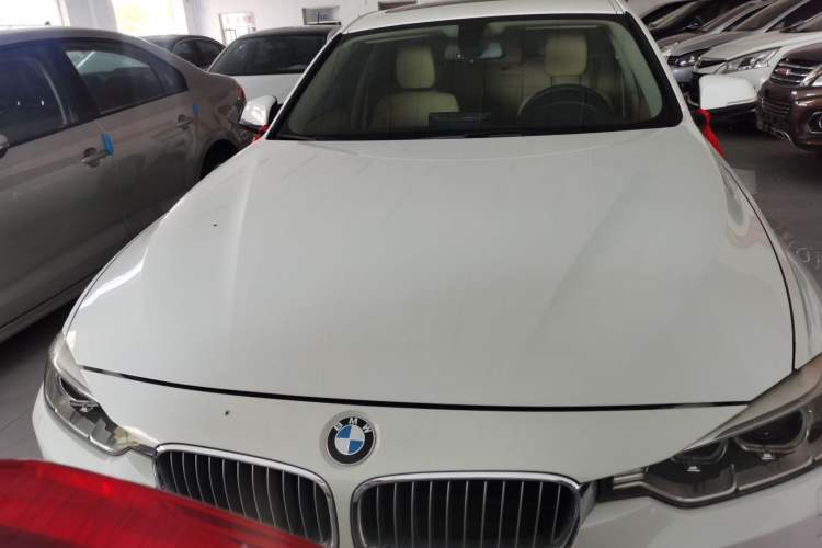 Used BMW 3 Series 2014 320Li Fashion Model
