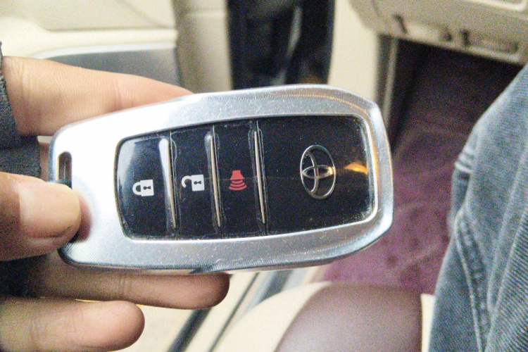 Used Toyota Land Cruiser 