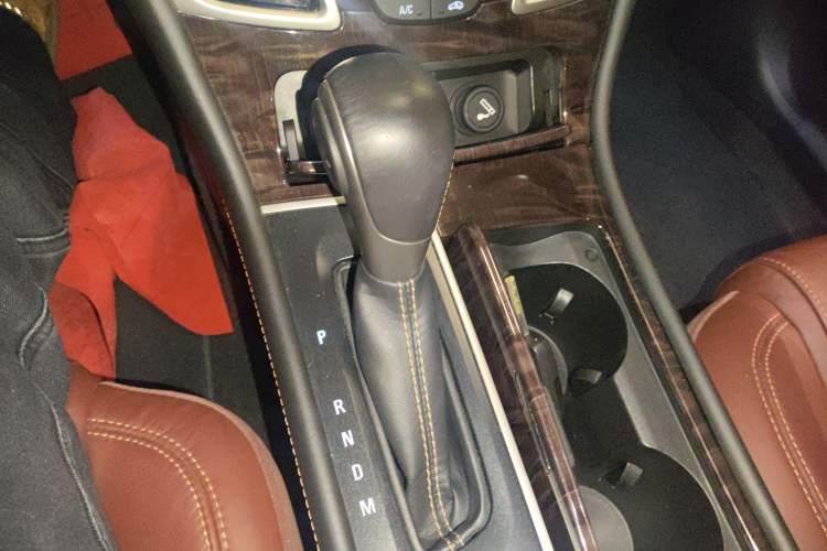 Used Buick LaCrosse 2013 2.4L SIDI Leading Comfort Version
