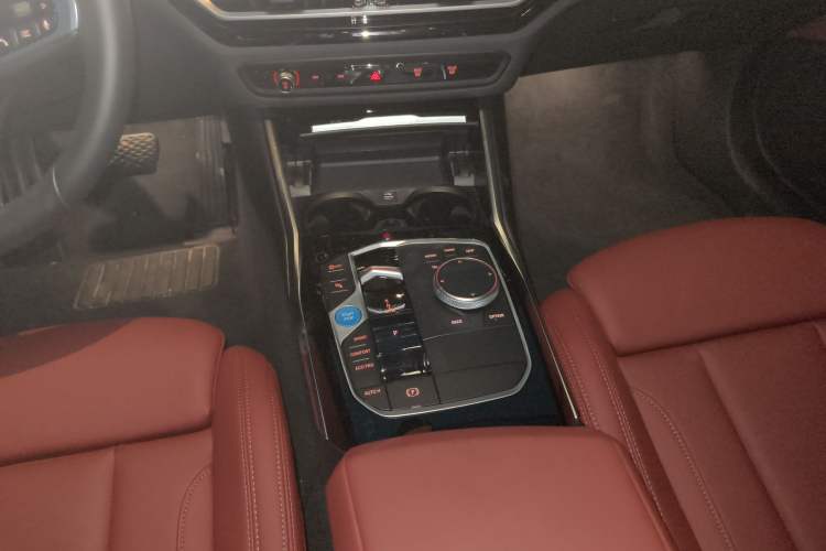 Used BMW i4 2023 eDrive35
