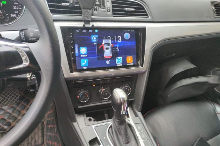 Used Volkswagen Lamando 2018 230TSI DSG Fashion Edition