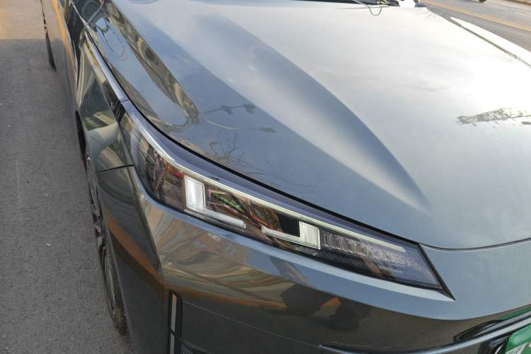 Used CHANGAN NEVO A05 2024 Truly Delicious Version 145 Beyond-Excellent Type Right Front Headlight