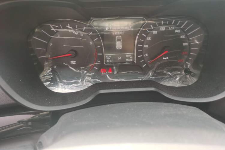 Used GAC Trumpchi GS4 2016 235T G-DCT Elite Edition Odometer Close Up