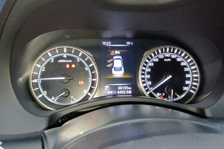 Used Infiniti Q50L 2018 2.0T Enjoyment Version China VI Standard Instrument Cluster