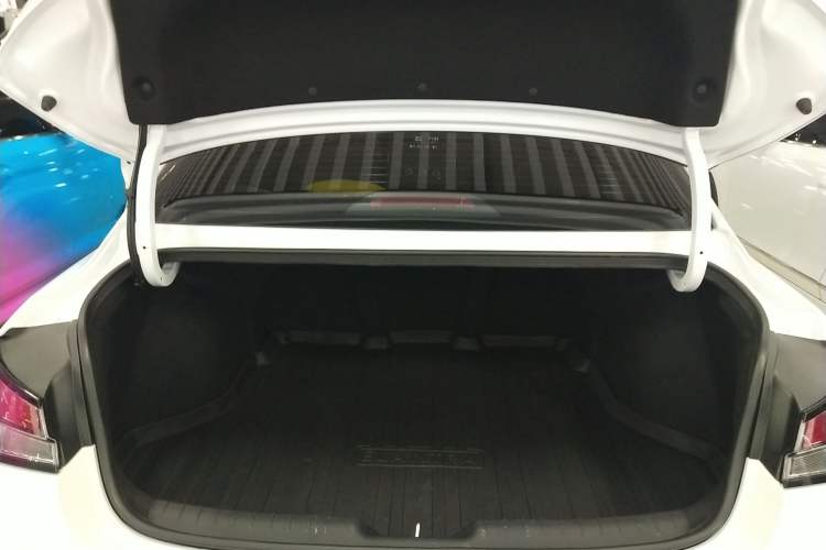 Used Hyundai Elantra 2023 1.5L CVT GLX Elite Edition
