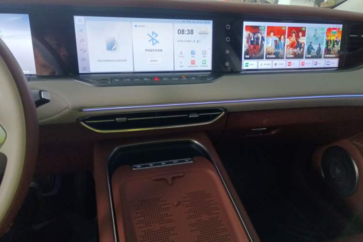 Used VOYAH FREE 2024 Ultra-Long Range Intelligent Driving Version
