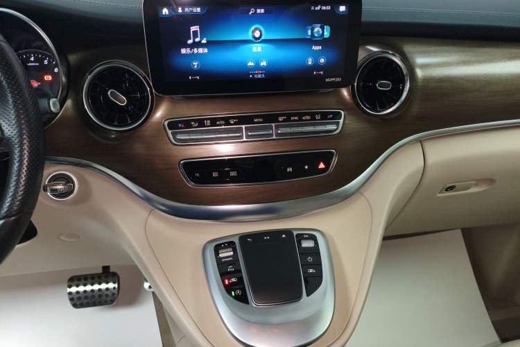 Used Mercedes-Benz V-Class 2020 V 260 L Long-wheelbase Luxury Edition