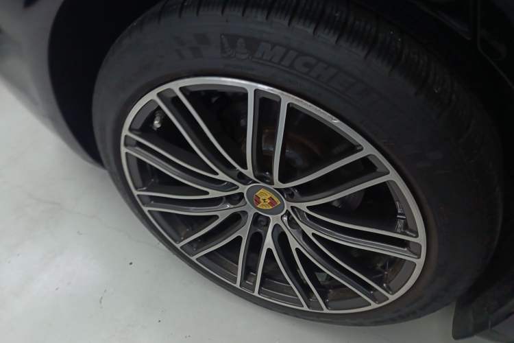 Used Porsche Panamera 2017 Panamera 3.0T Exterior 5