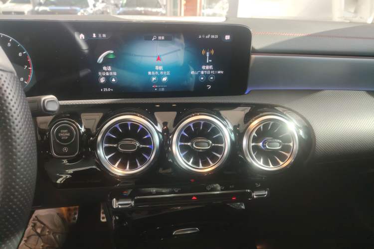 Used Mercedes-Benz CLA 2022-Year Updated CLA 200
