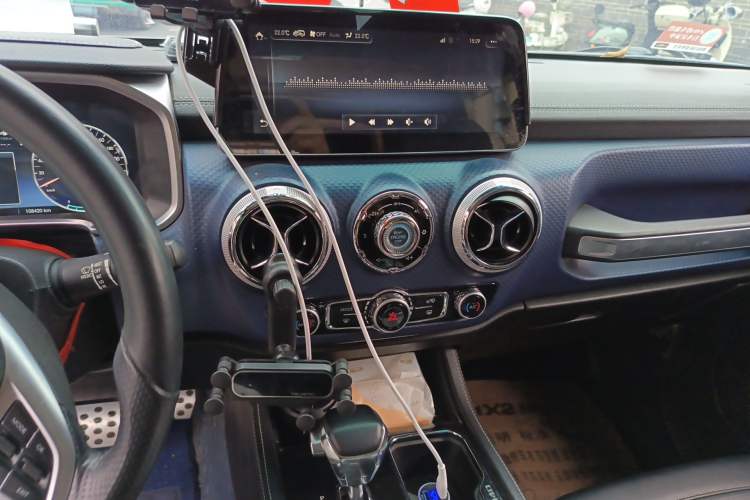 Used BAIC Off-Road BJ40 2018 PLUS 2.3T Automatic Four-Wheel Drive Premium Edition China V
