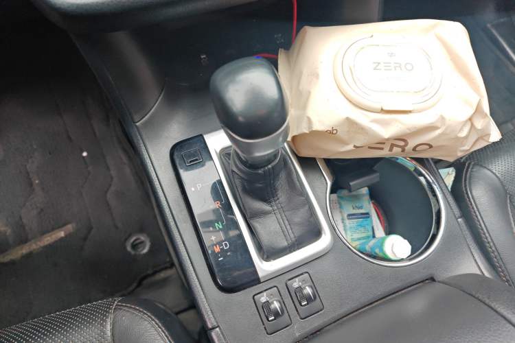 Used Toyota Highlander 2017 2.0T Four-Wheel Drive Luxury Edition 7 Seats
