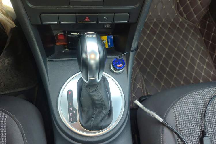 Used Volkswagen Beetle 2014 1.2TSI Fashion Edition Gear Lever