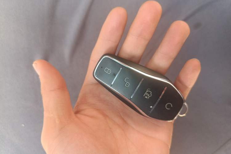 Used BYD Qin PLUS 2024 Honor Edition EV 510KM Leading Model Vehicle Key