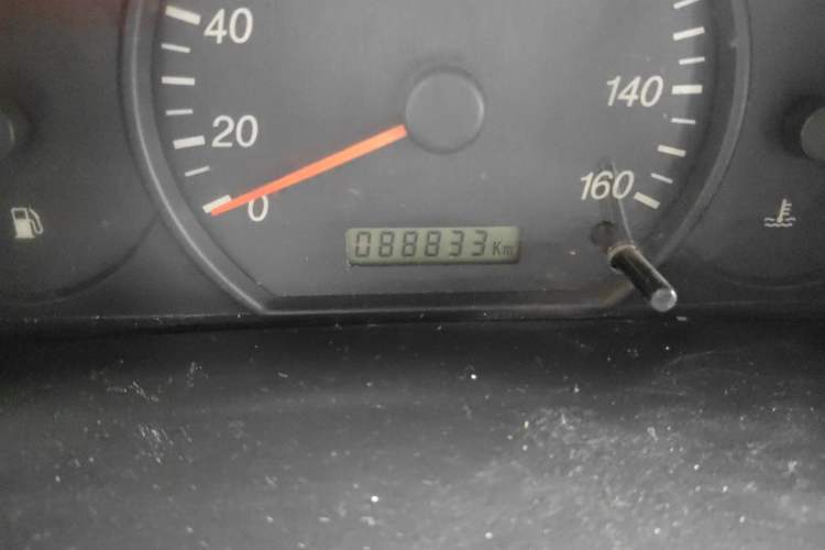 Used CHANGAN KUAYUE V3 2016 1.2L Box-Type Truck DK12-10
